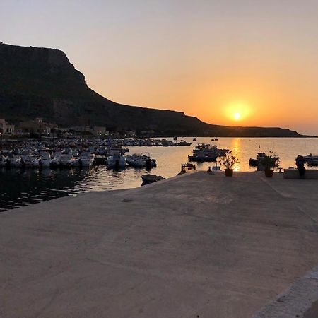 La Casa Del Gelso Lejlighed Tonnara di Bonagia Eksteriør billede